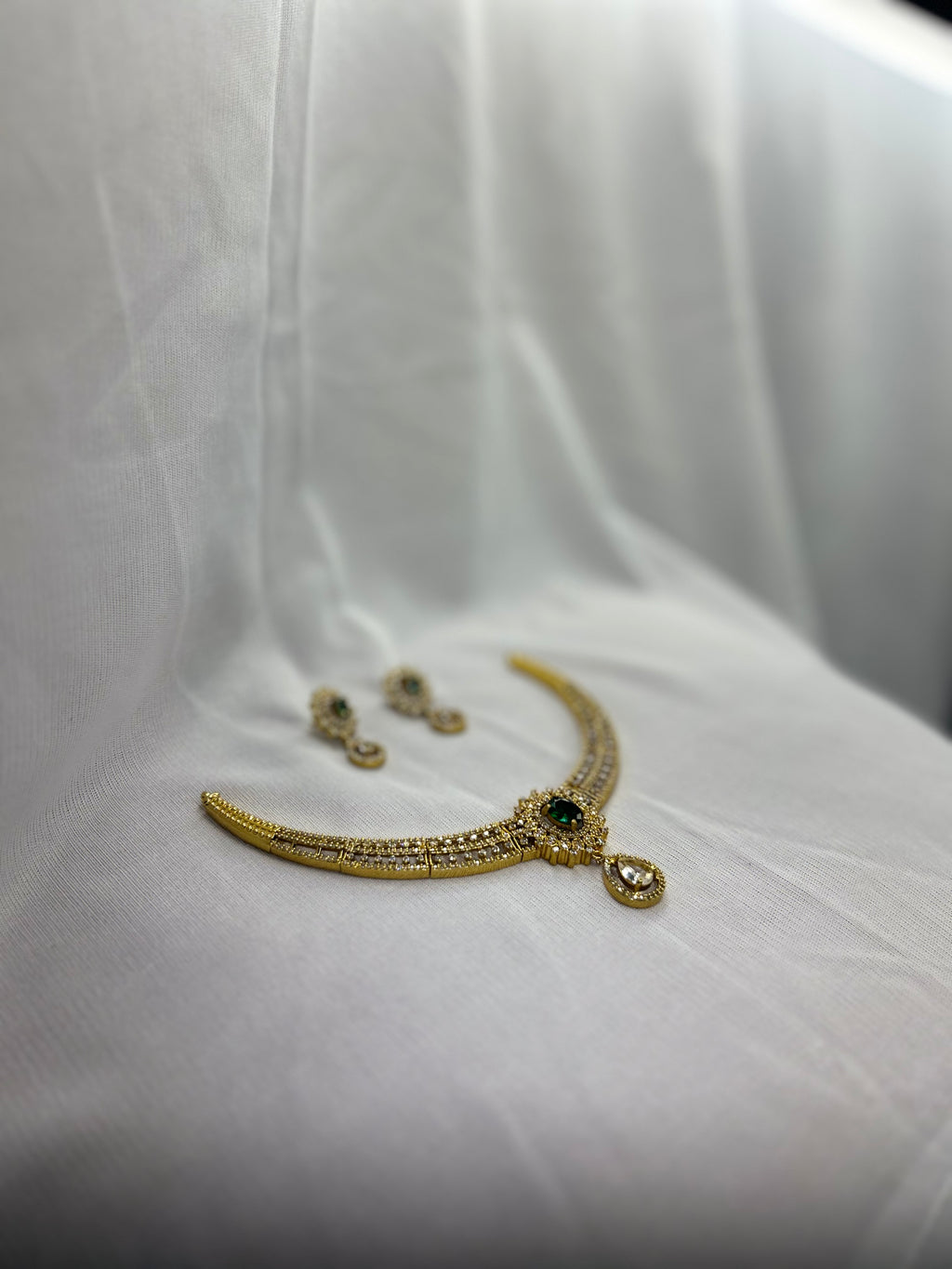 Interchangeable Multi-Stone Necklace set