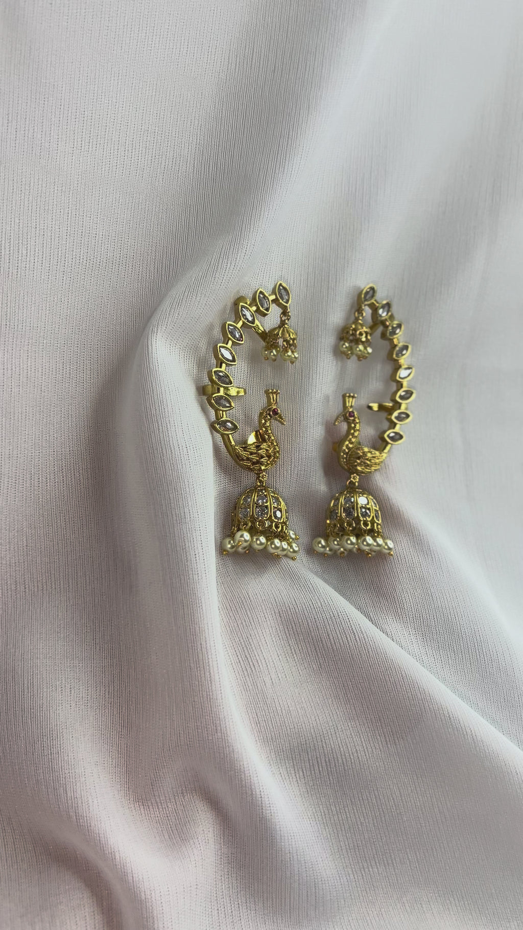 Luxurious Earcuff Earrings