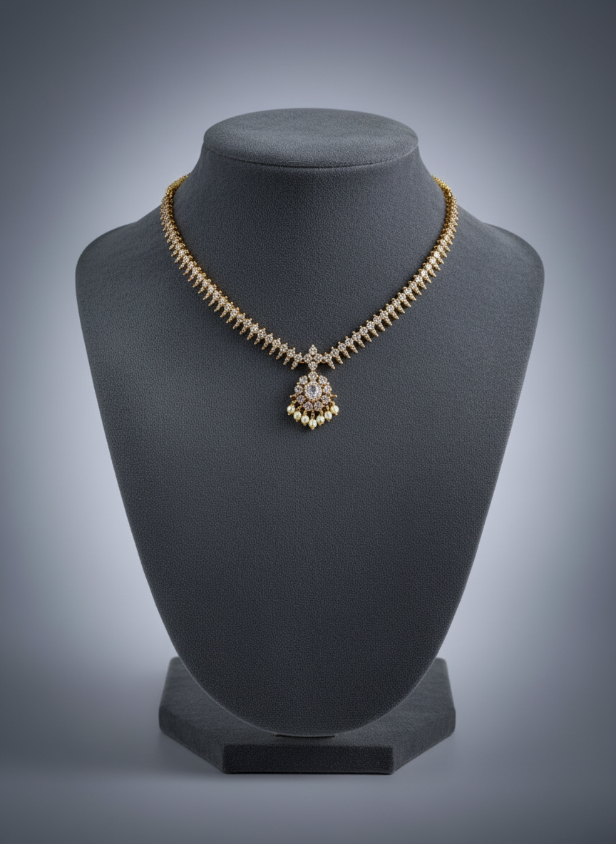 Heritage Charm Necklace Set