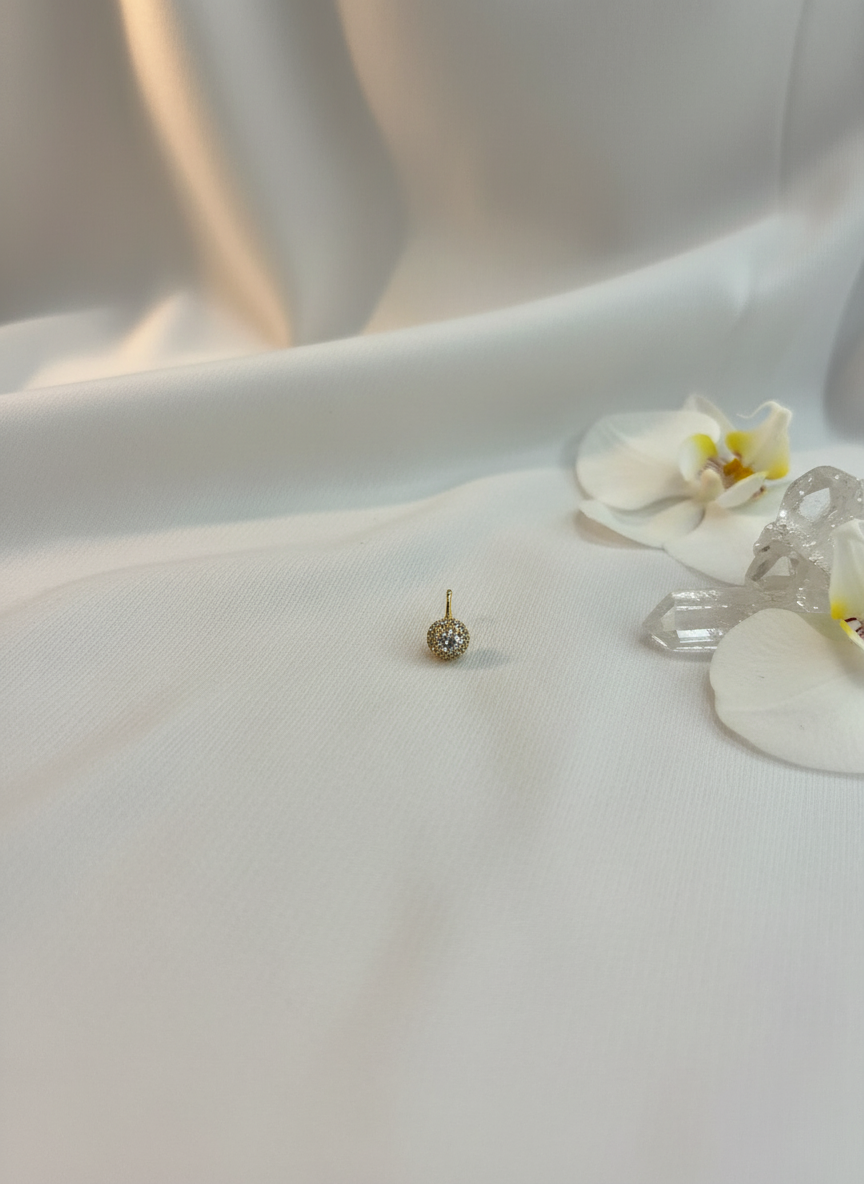 Vintage Sparkle Nose Pin